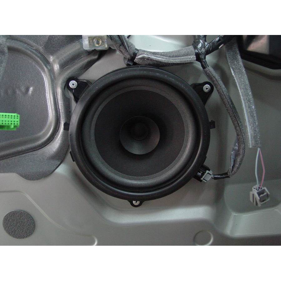 2004 Volvo S80 Front door woofer