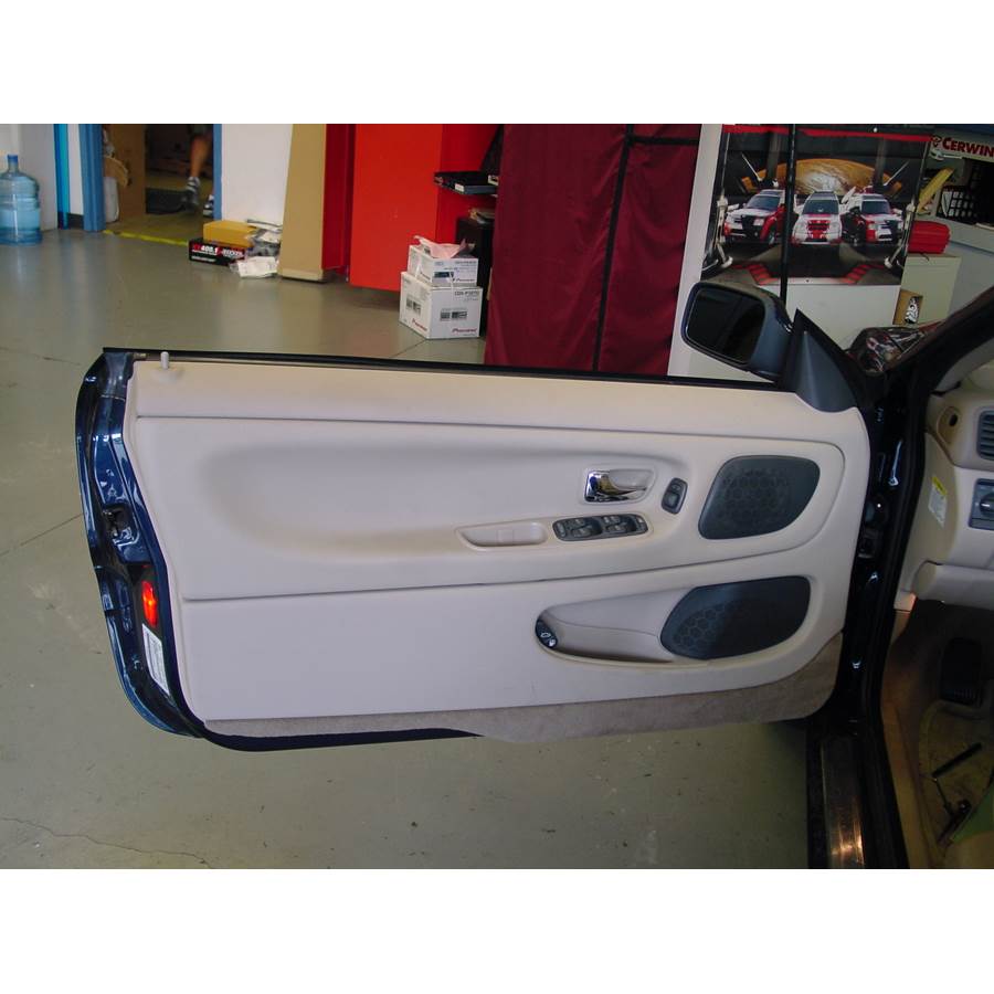 2002 Volvo C70 Front door speaker location
