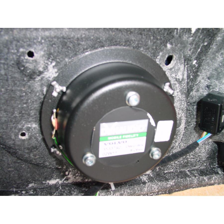 2004 Volvo C70 Front door midrange