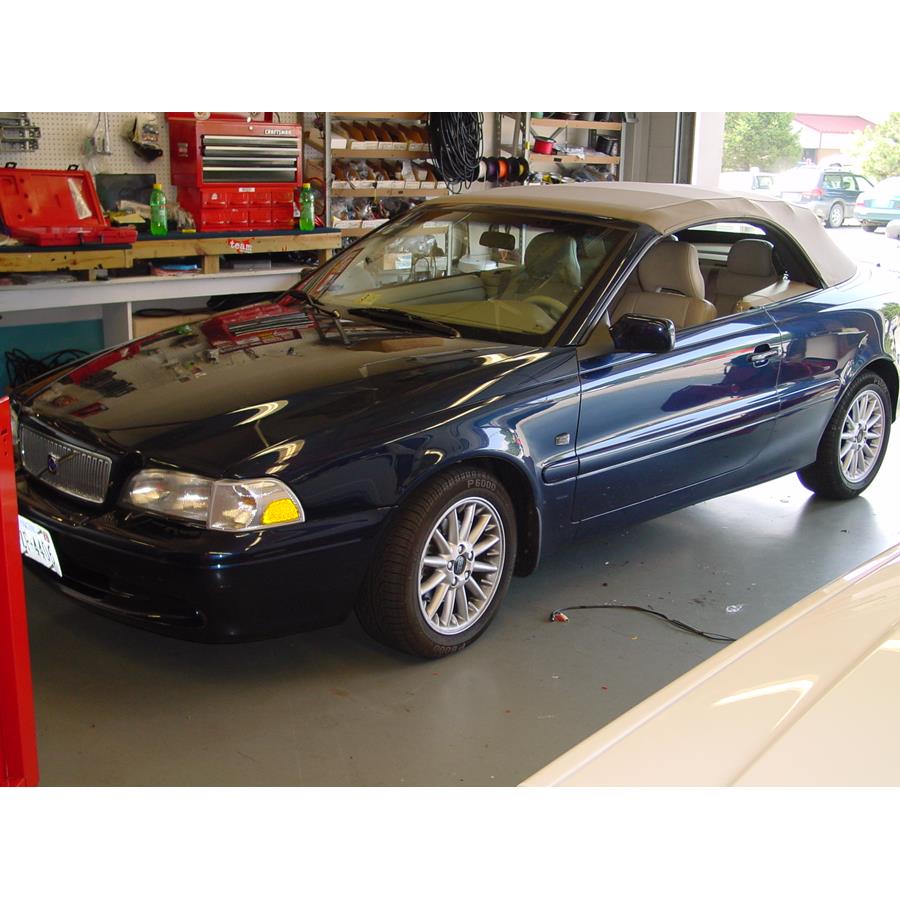 2001 Volvo C70 Exterior