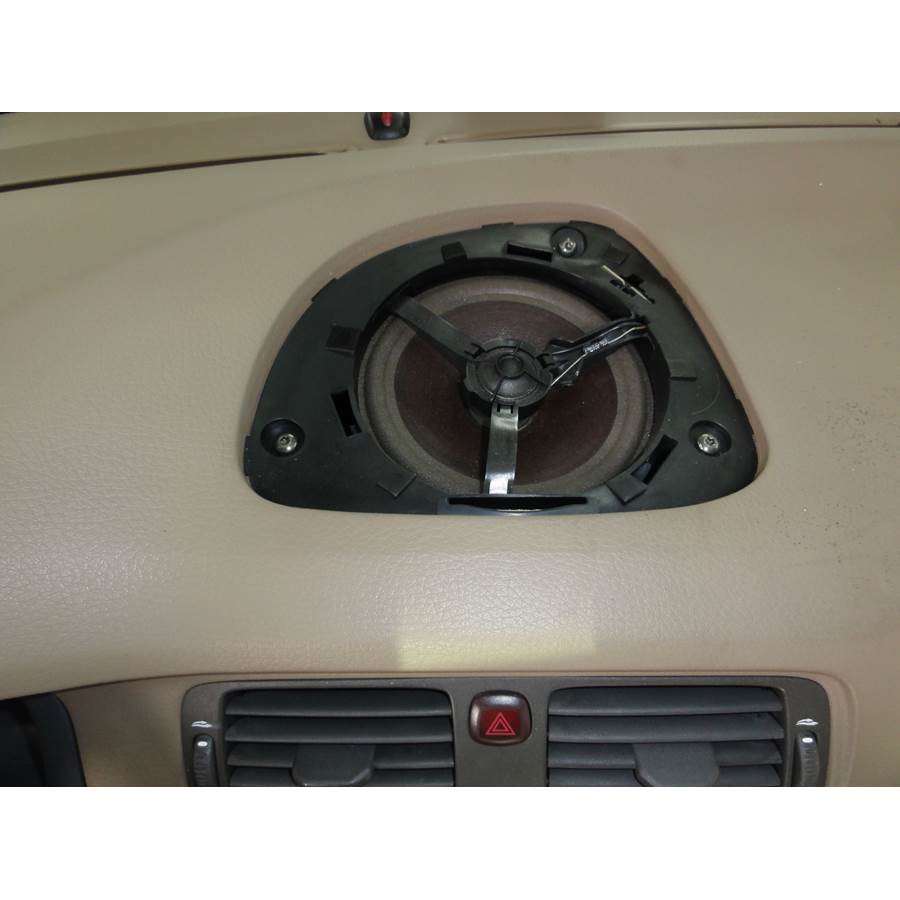 2000 Volvo S80 Center dash speaker