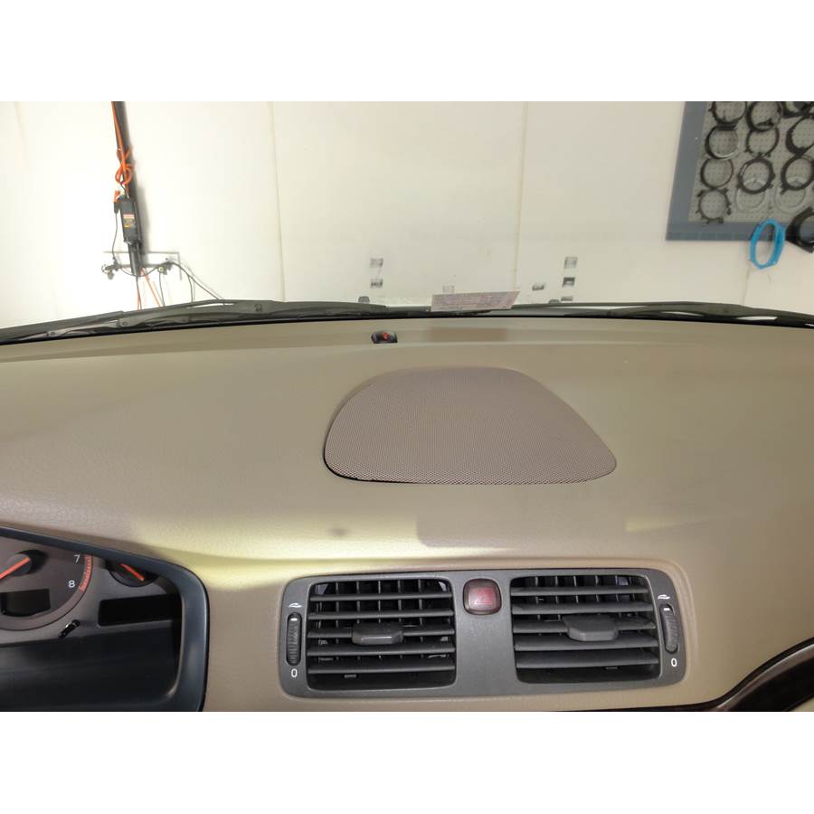 2000 Volvo S80 Center dash speaker location