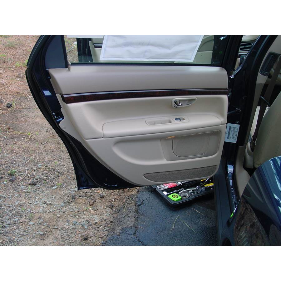 2001 Volvo S80 Rear door speaker location
