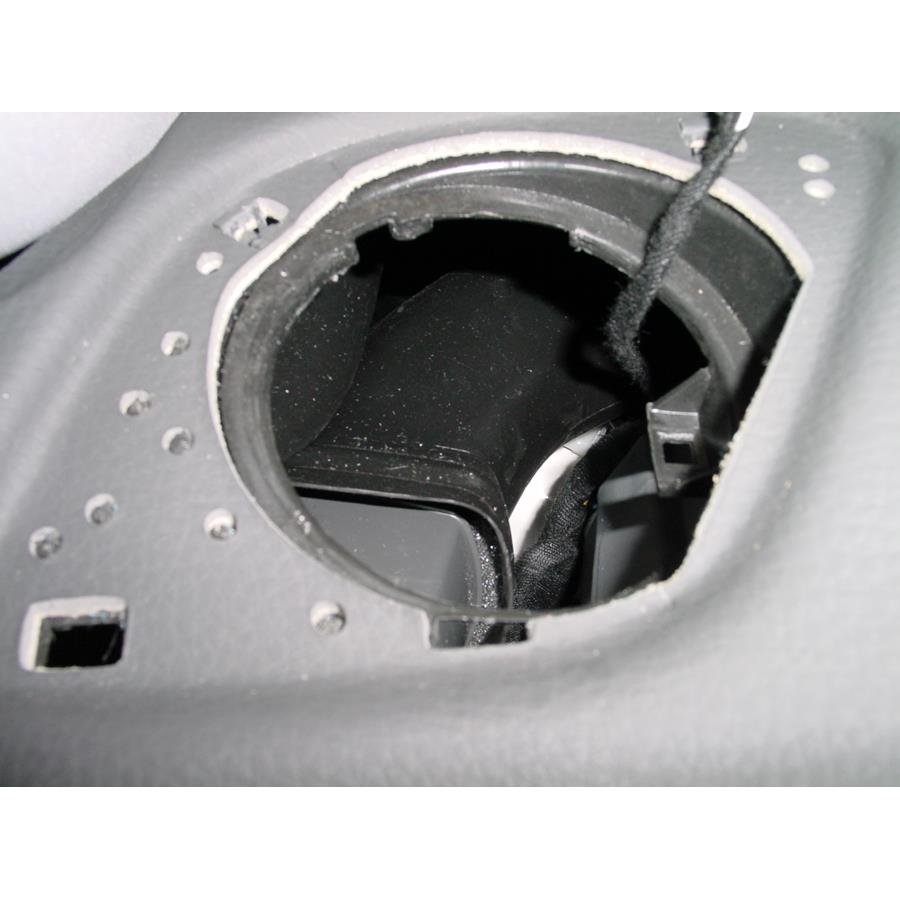2001 Volvo S40 Dash speaker removed
