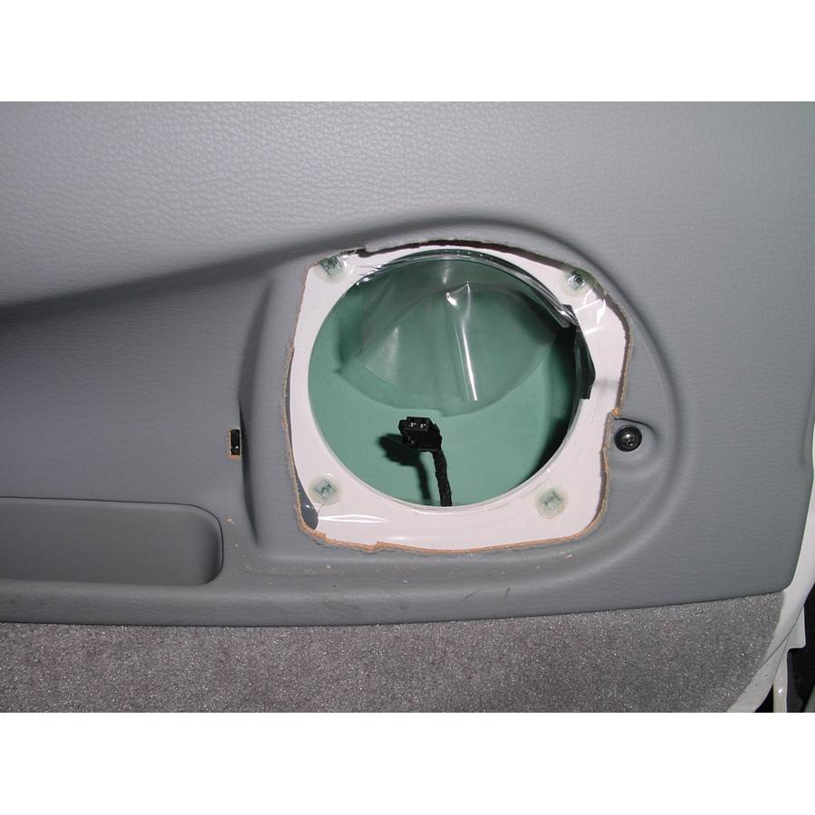 2002 Volvo S40 Front speaker removed