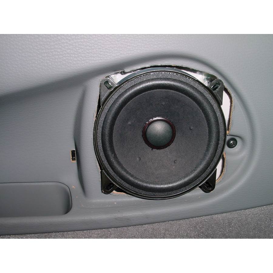 2003 Volvo S40 Front door speaker