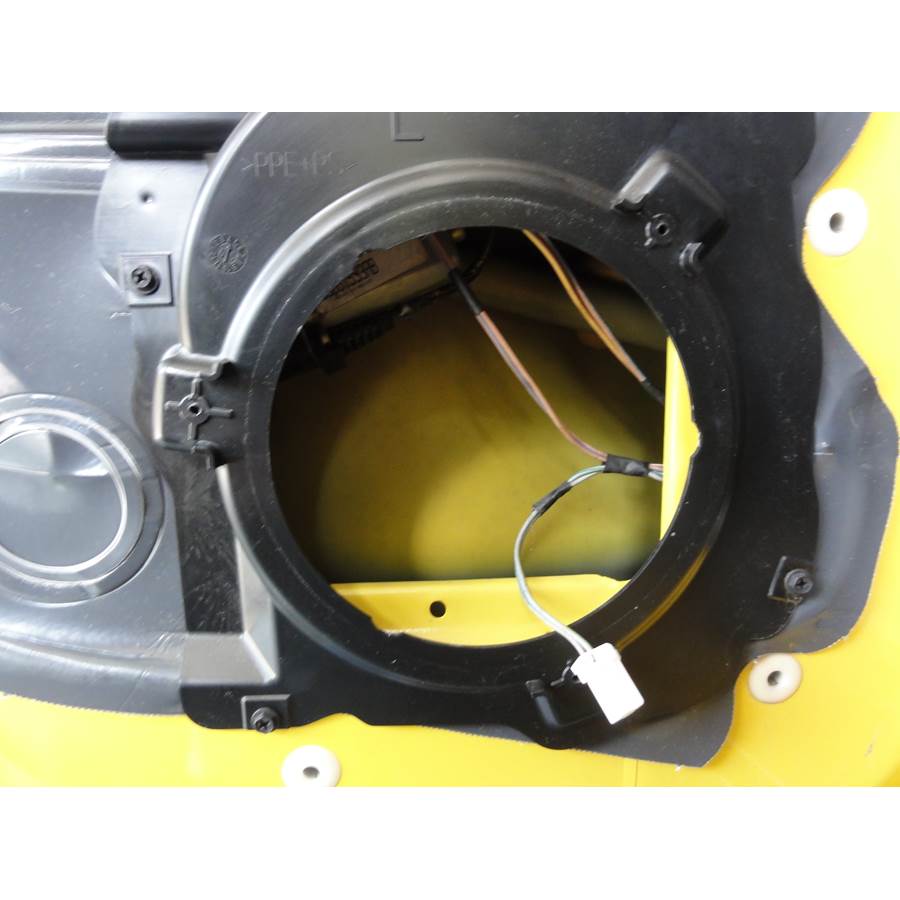 2007 Chrysler PT Cruiser Rear door speaker removed