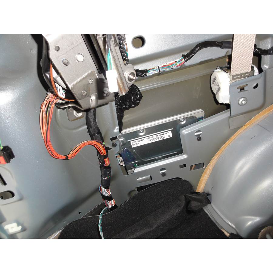 2013 Chrysler Town and Country Factory amplifier location
