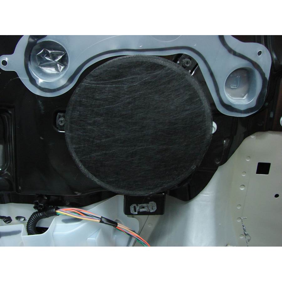2010 Chrysler Sebring Rear side panel speaker