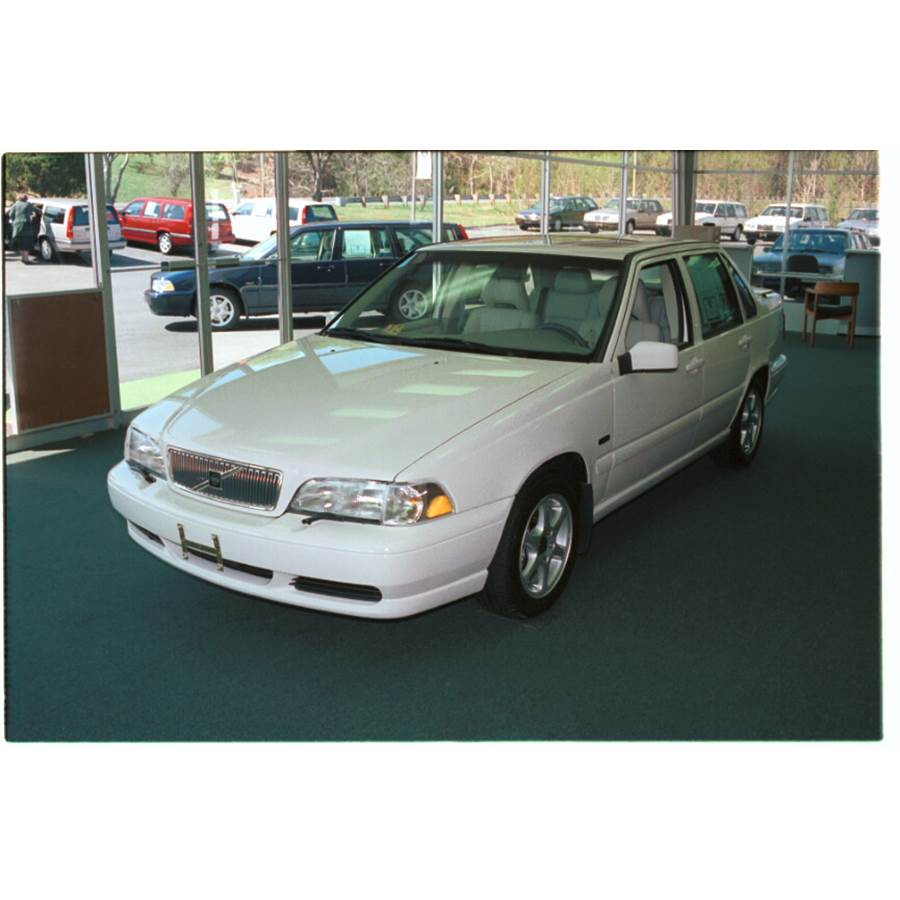 1999 Volvo S70 Exterior