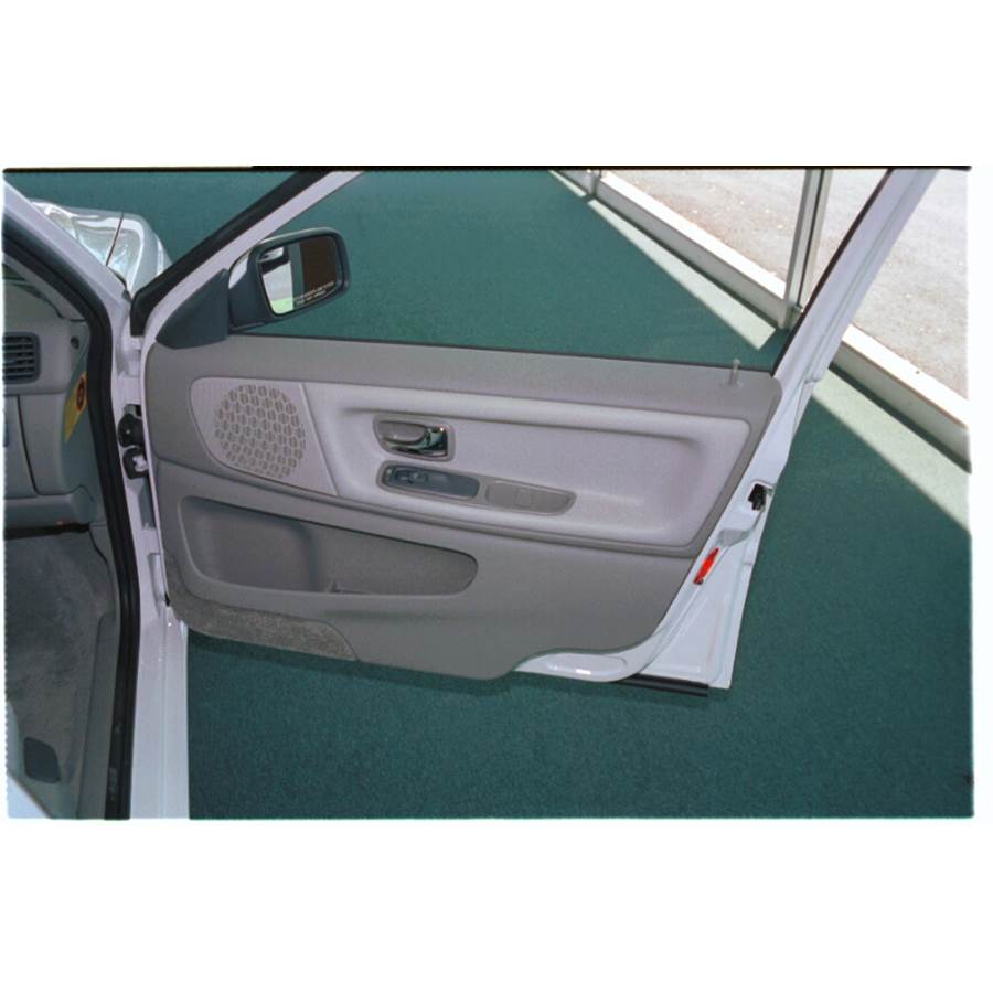 2000 Volvo S70 Front door speaker location