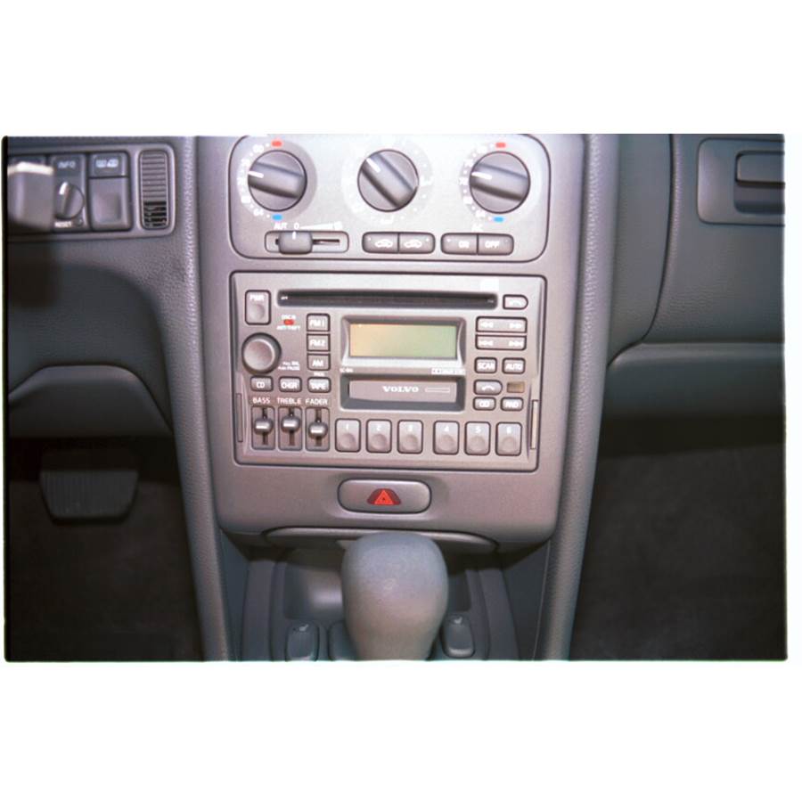 1998 Volvo S70 Factory Radio