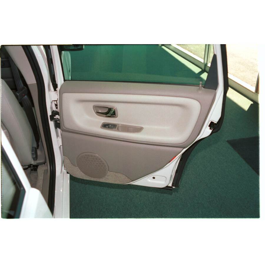 1998 Volvo S70 Rear door speaker location