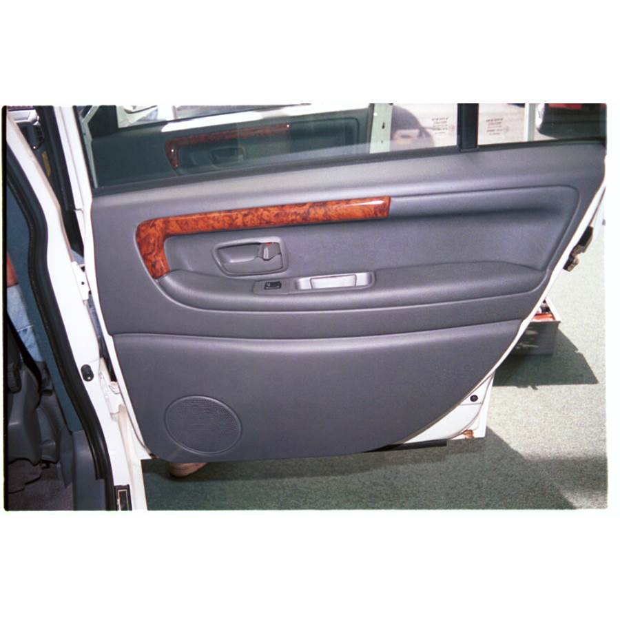 1996 Volvo 960 Rear door speaker location
