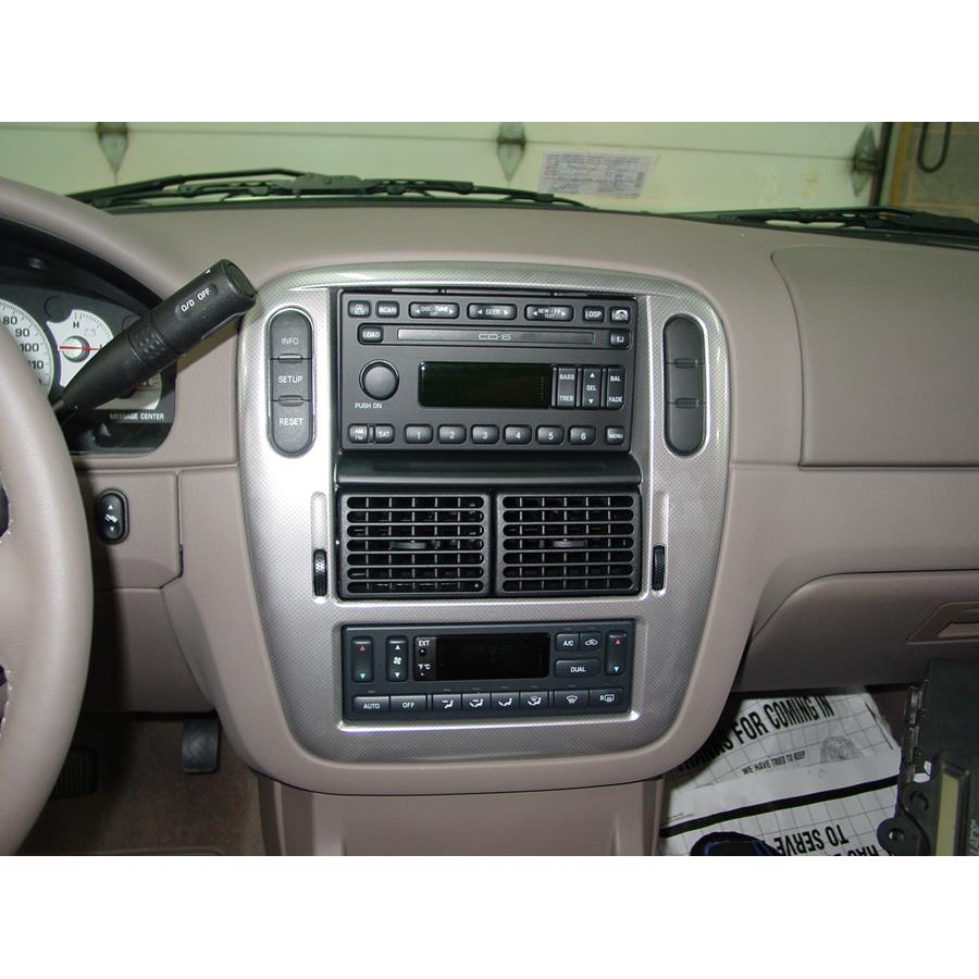 2005 Mercury Mountaineer Factory Radio