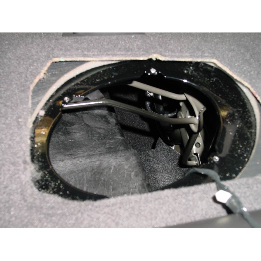 2003 Mercury Marauder Rear deck speaker removed