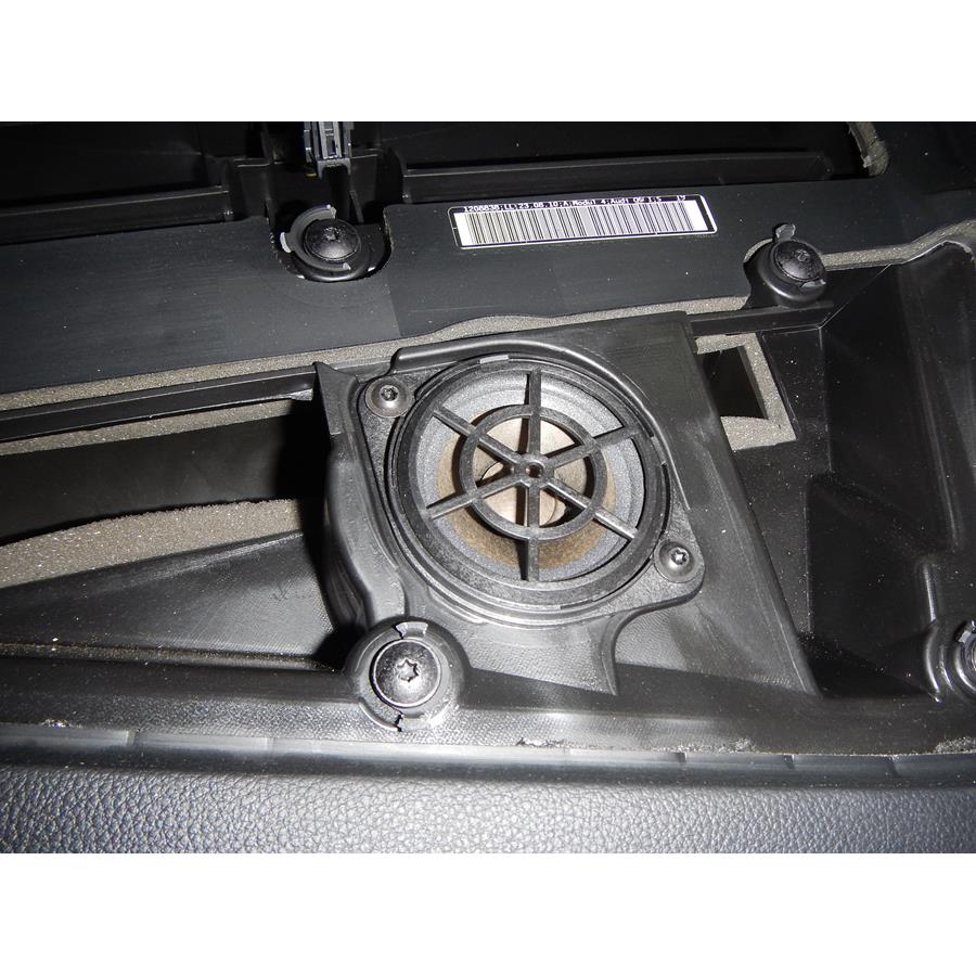 2010 Audi Q5 Center dash speaker