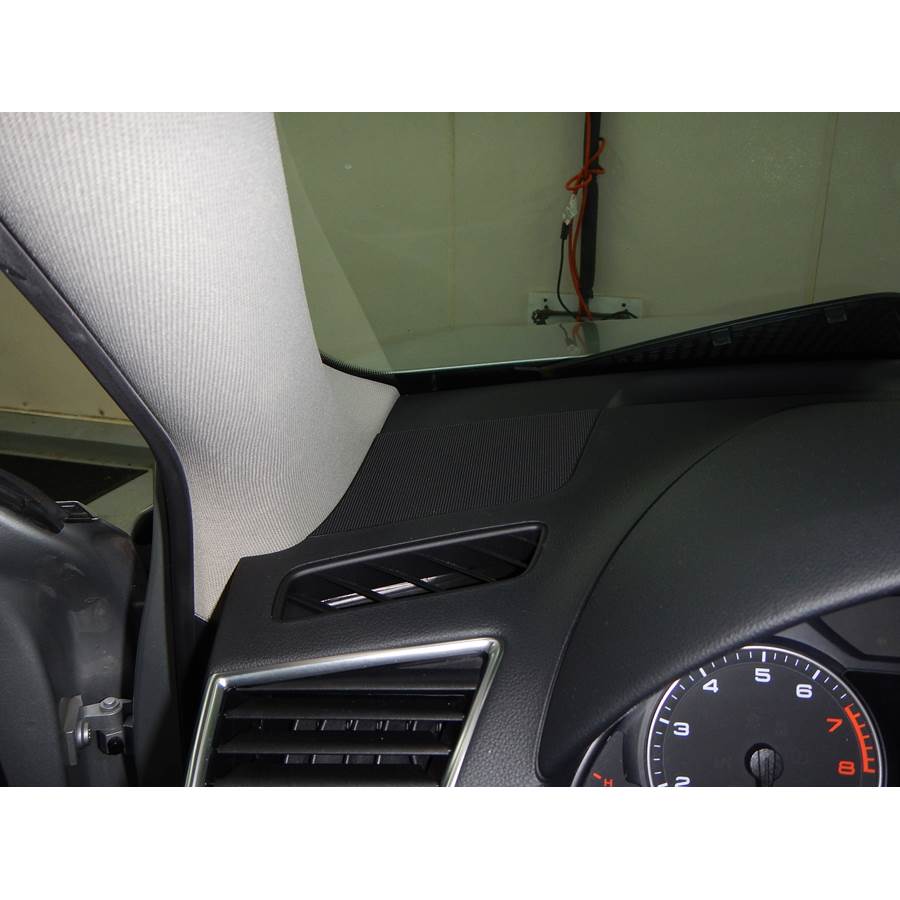 2016 Audi Q5 Dash speaker location