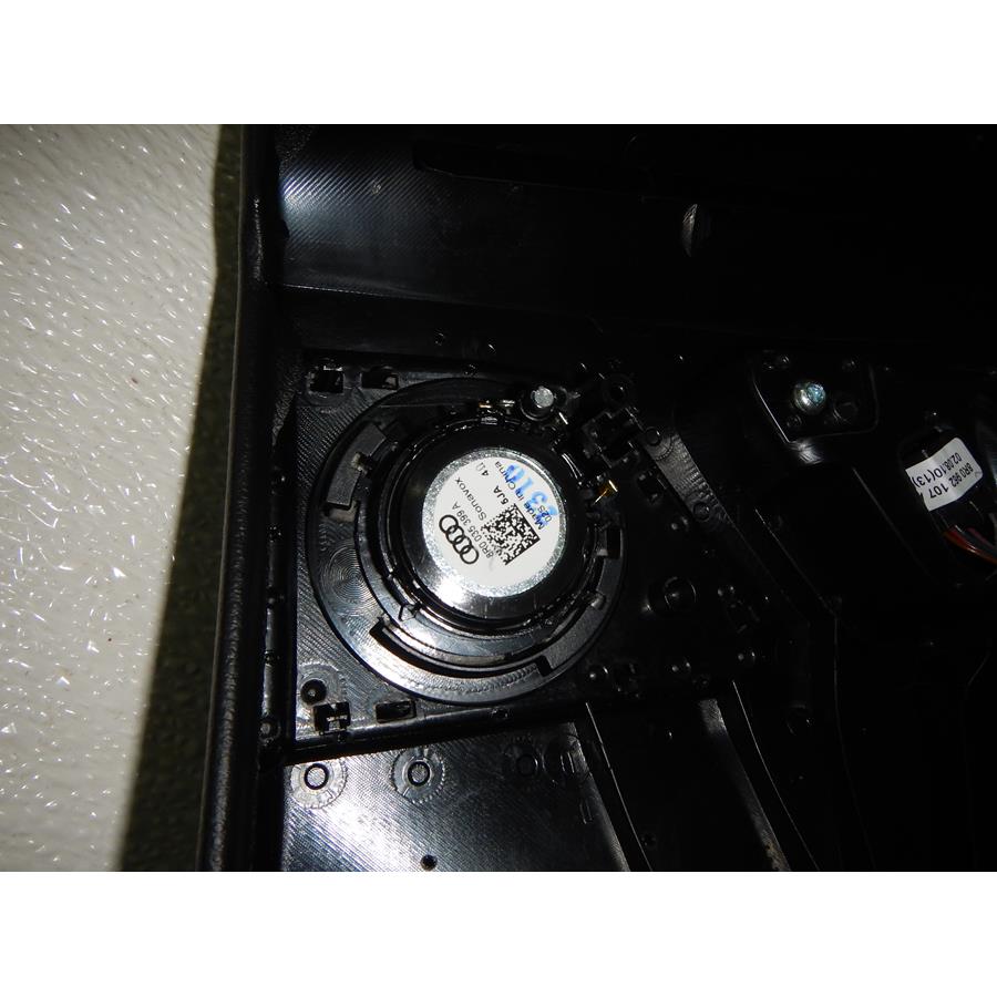 2016 Audi Q5 Rear door tweeter
