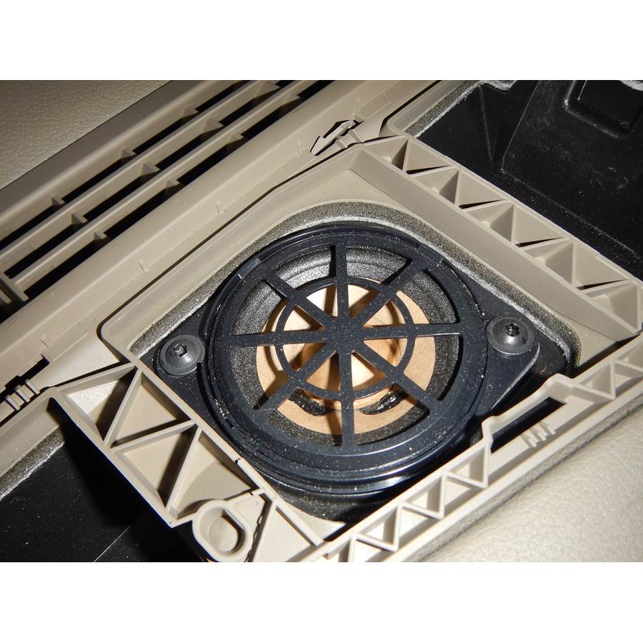 2010 Audi A4 Center dash speaker