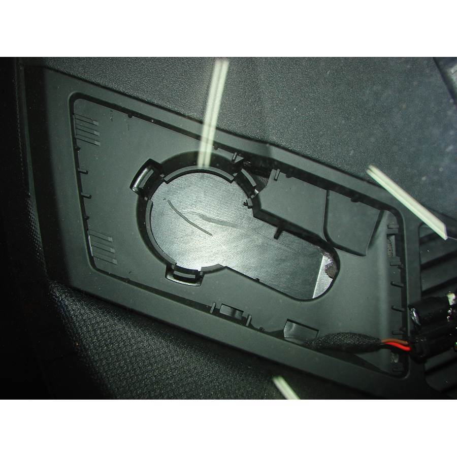 2009 Audi TTS Dash speaker removed