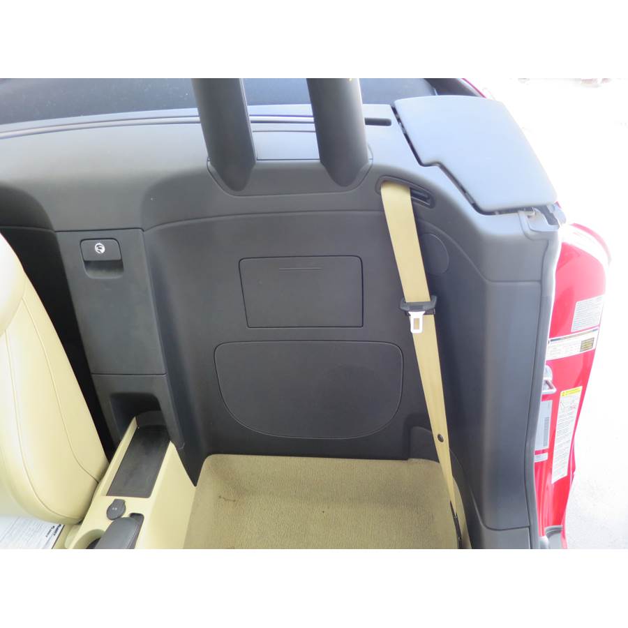 2009 Audi TT Rear cab speaker location