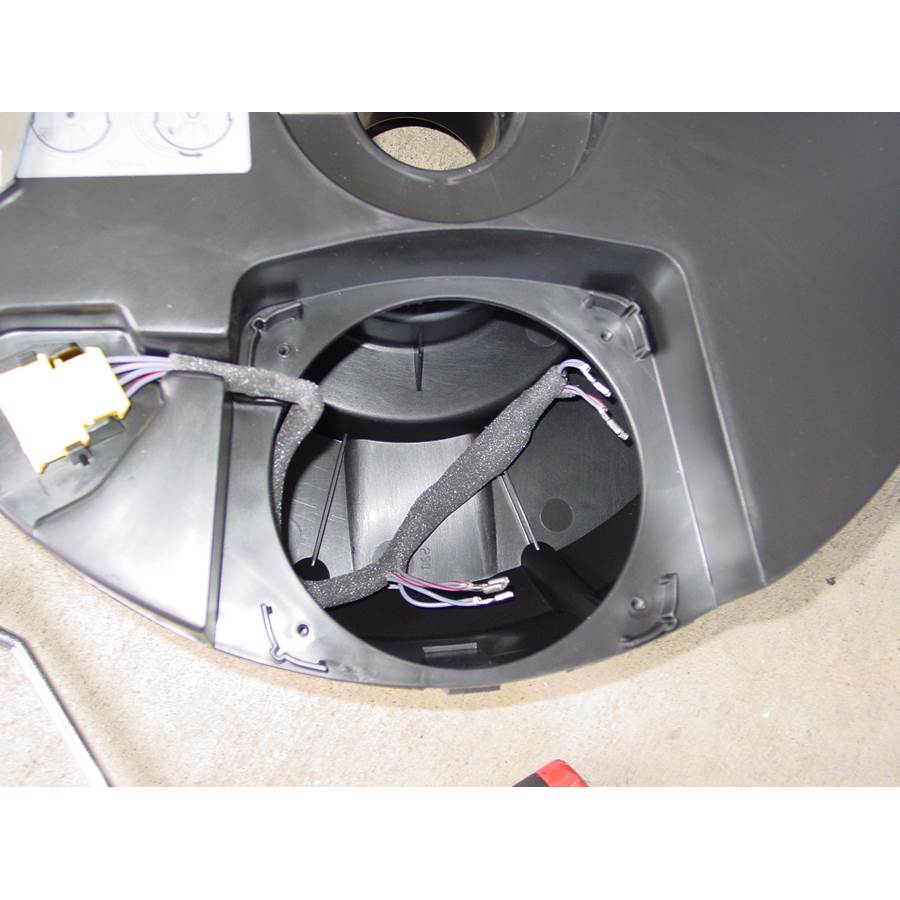 2015 Audi Q7 Under cargo floor speaker removed
