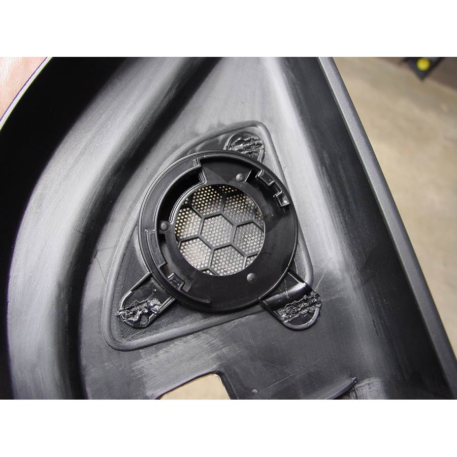 2013 Audi Q7 Front door tweeter removed