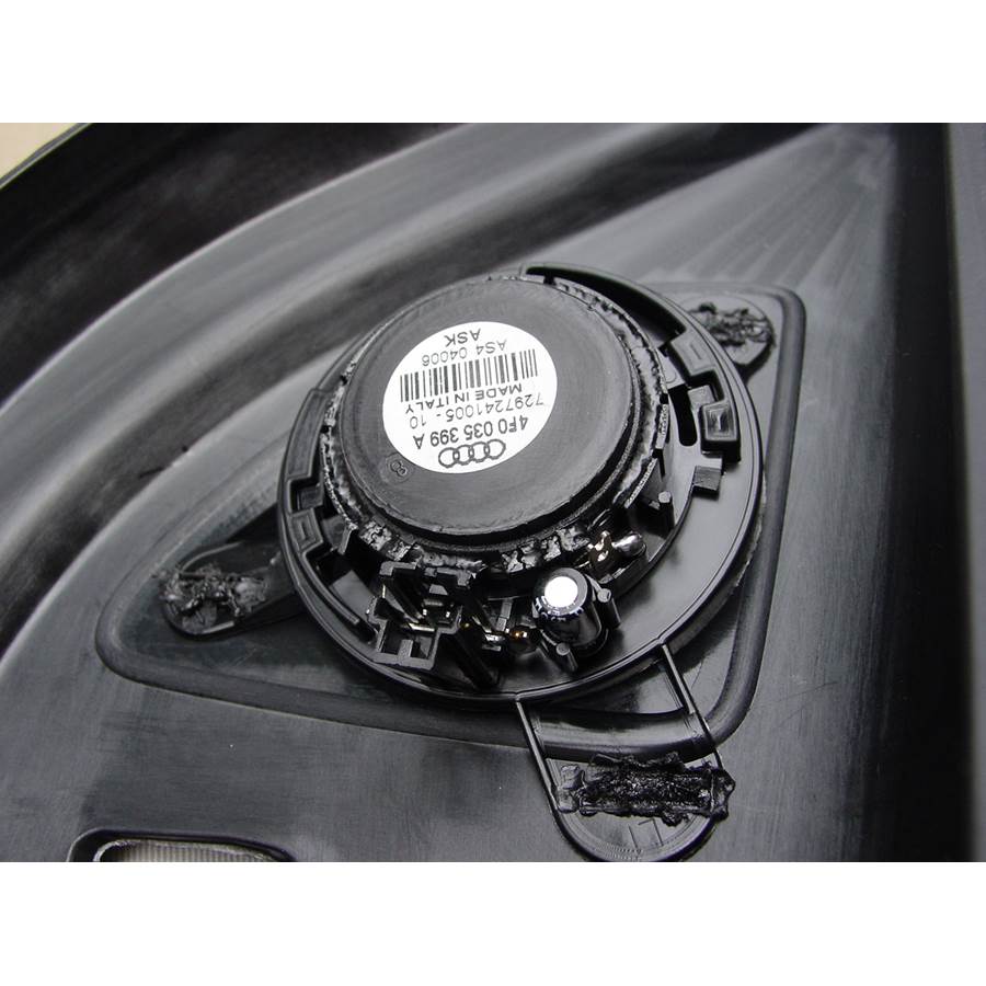 2014 Audi Q7 Front door tweeter
