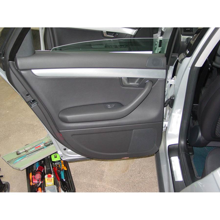 2006 Audi S4 Avant Rear door speaker location