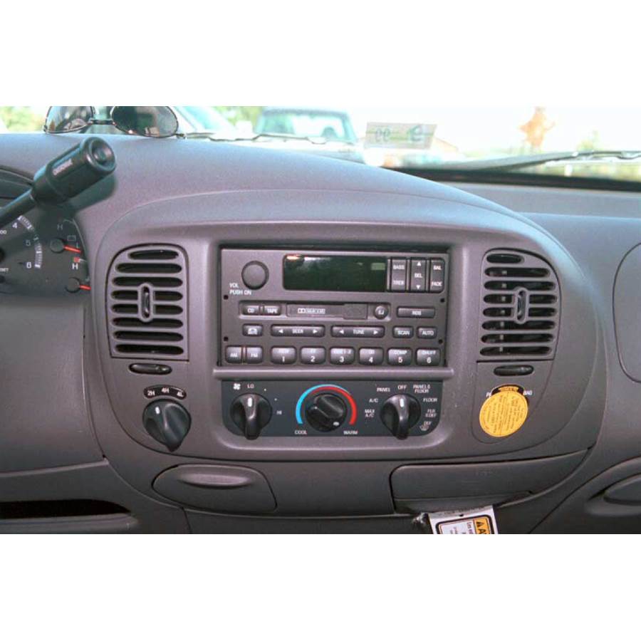 1998 Ford F-150 Factory Radio