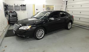 2013 Chrysler 200 Exterior