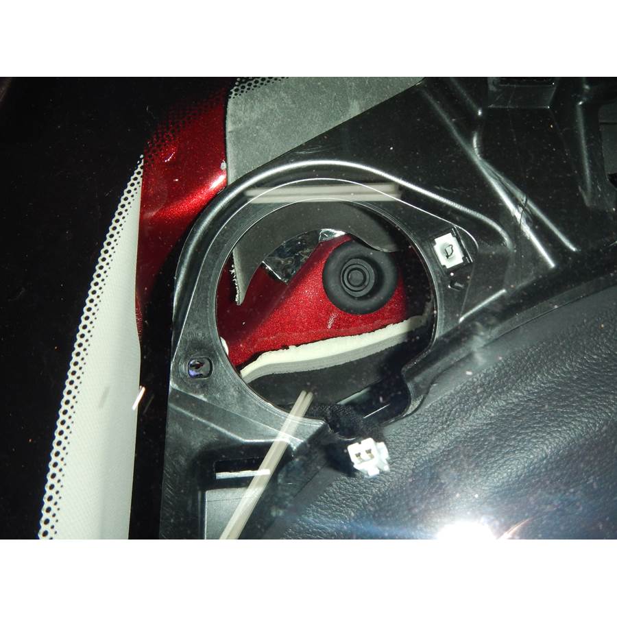 2015 Chrysler 200 Dash speaker removed