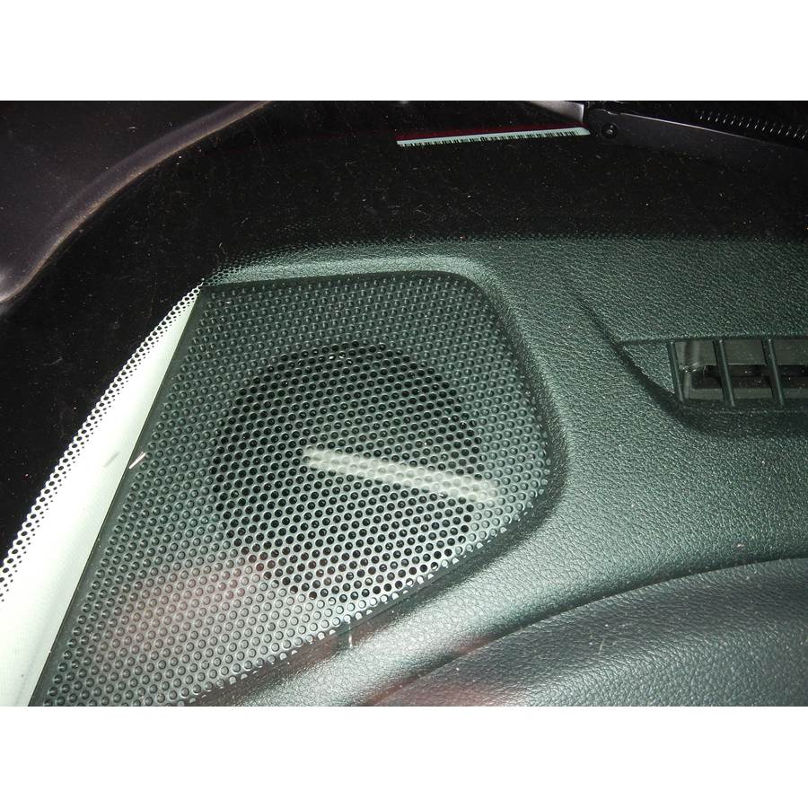 2016 Chrysler 200 Dash speaker location
