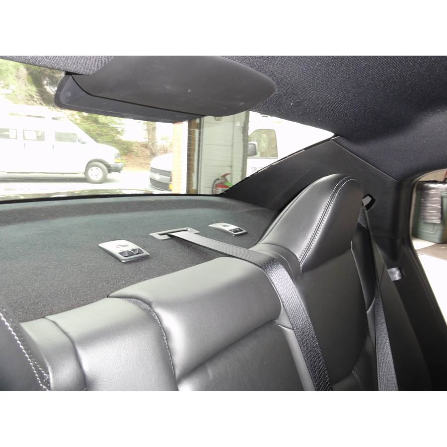 2012 Chrysler 200 Rear deck speaker location