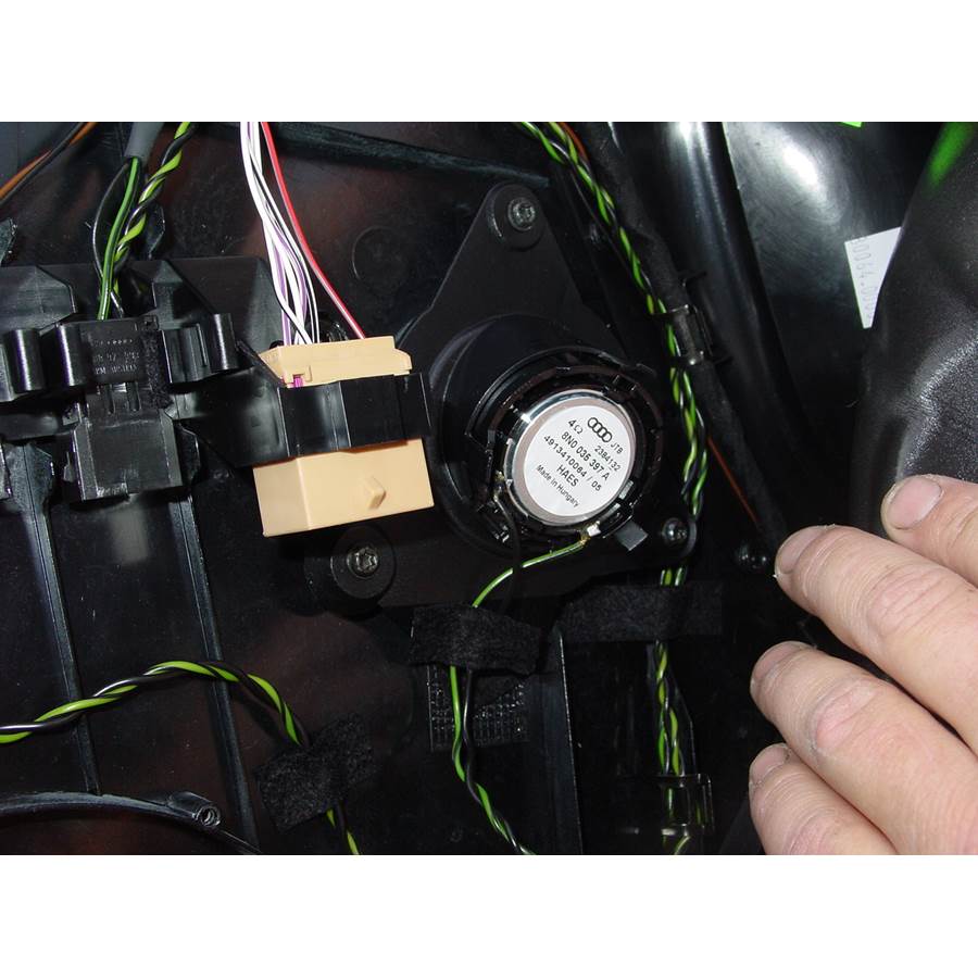 2006 Audi TT Front door tweeter