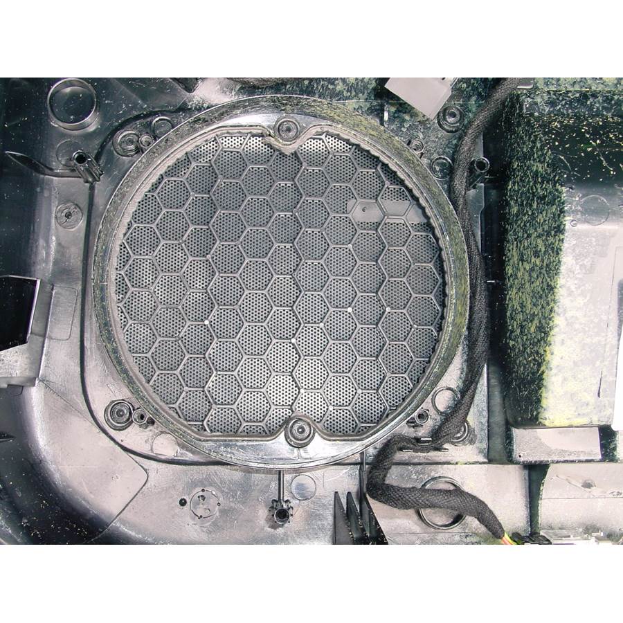 2000 Audi A6 Rear door woofer removed