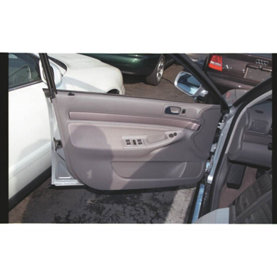 2000 Audi A4 Front door speaker location
