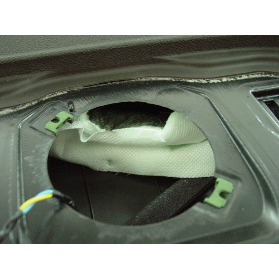 2010 Buick Enclave Center dash speaker removed