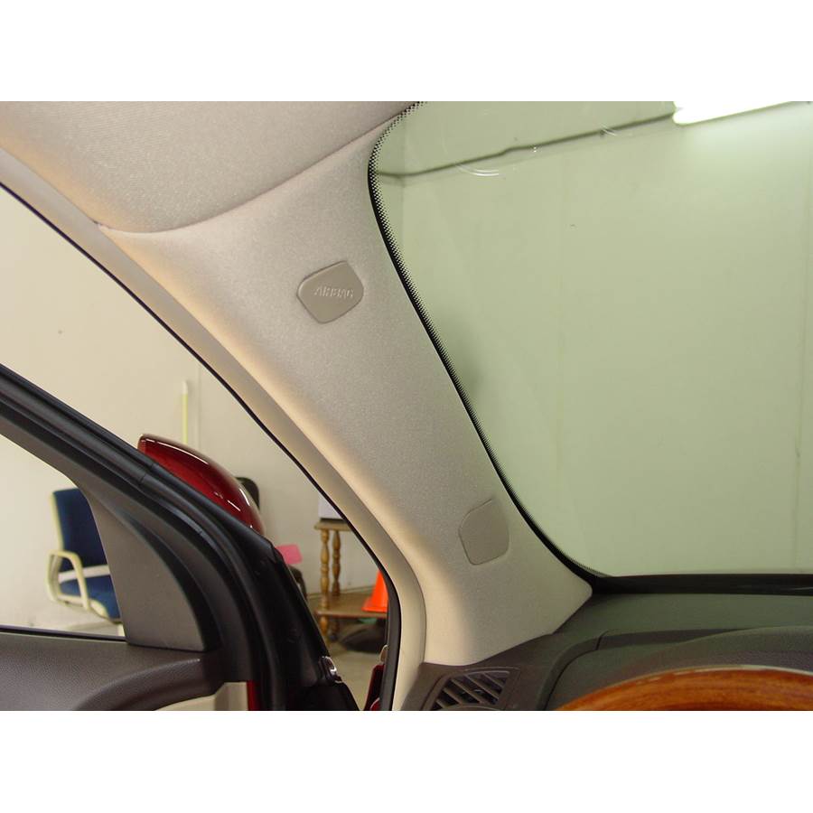 2010 Buick Enclave Front pillar speaker location