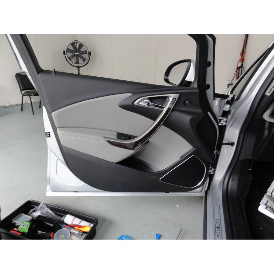 2017 Buick Verano Front door speaker location