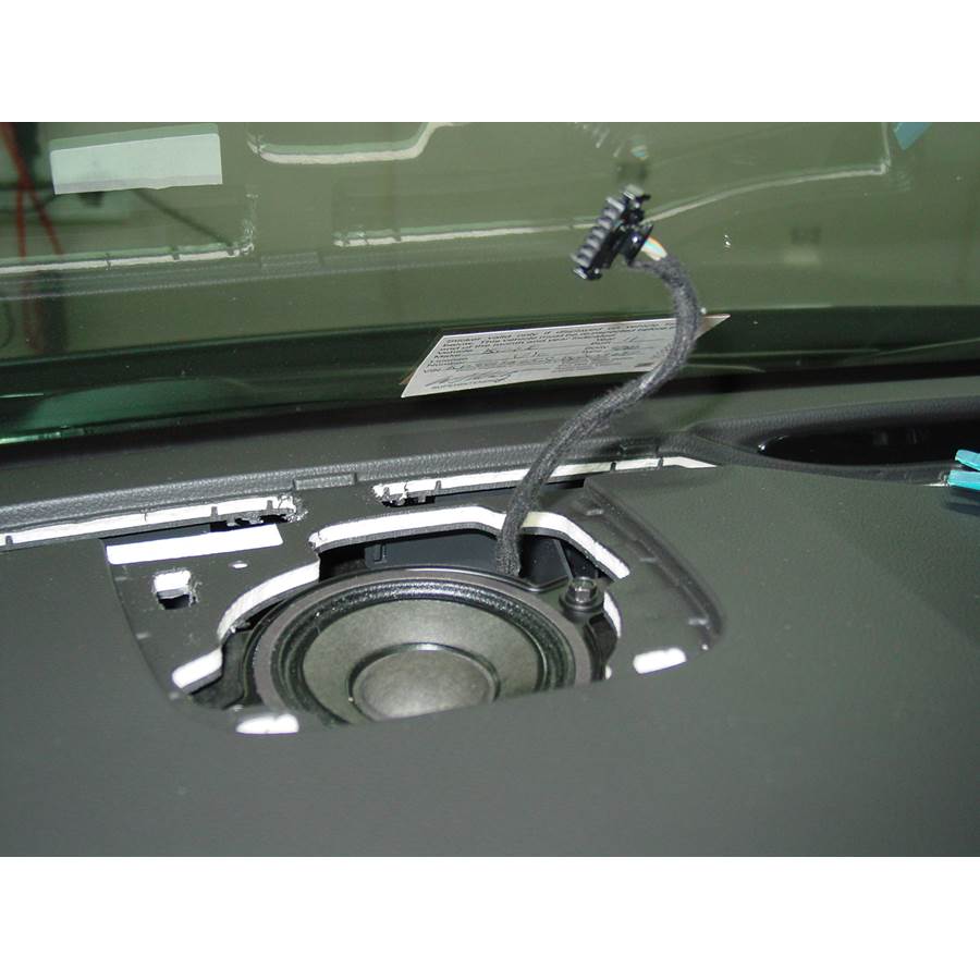 2011 Buick Regal Center dash speaker