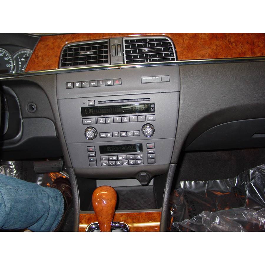 2005 Buick Allure Factory Radio