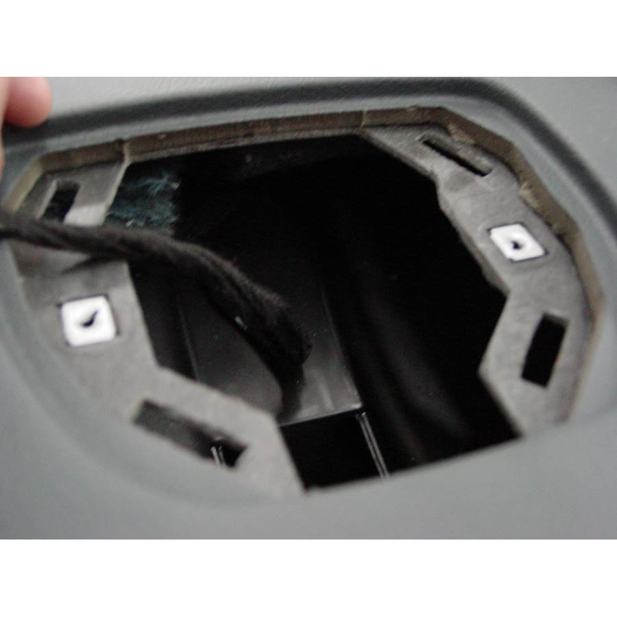 2008 Buick LaCrosse Center dash speaker removed
