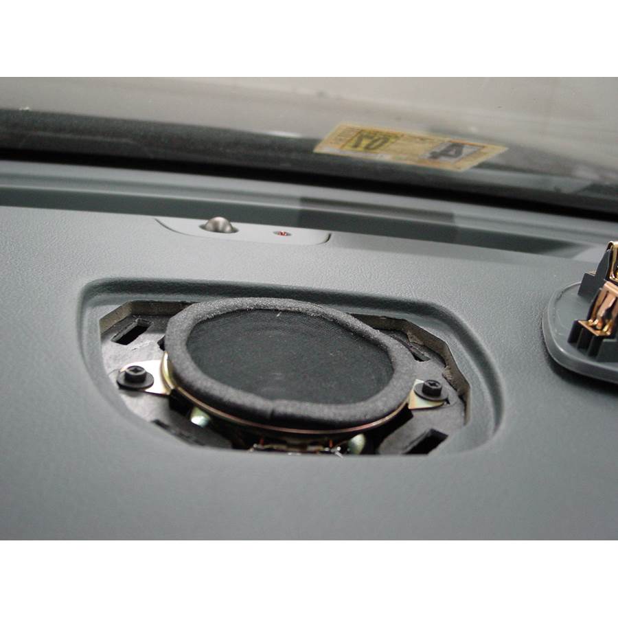2008 Buick LaCrosse Center dash speaker