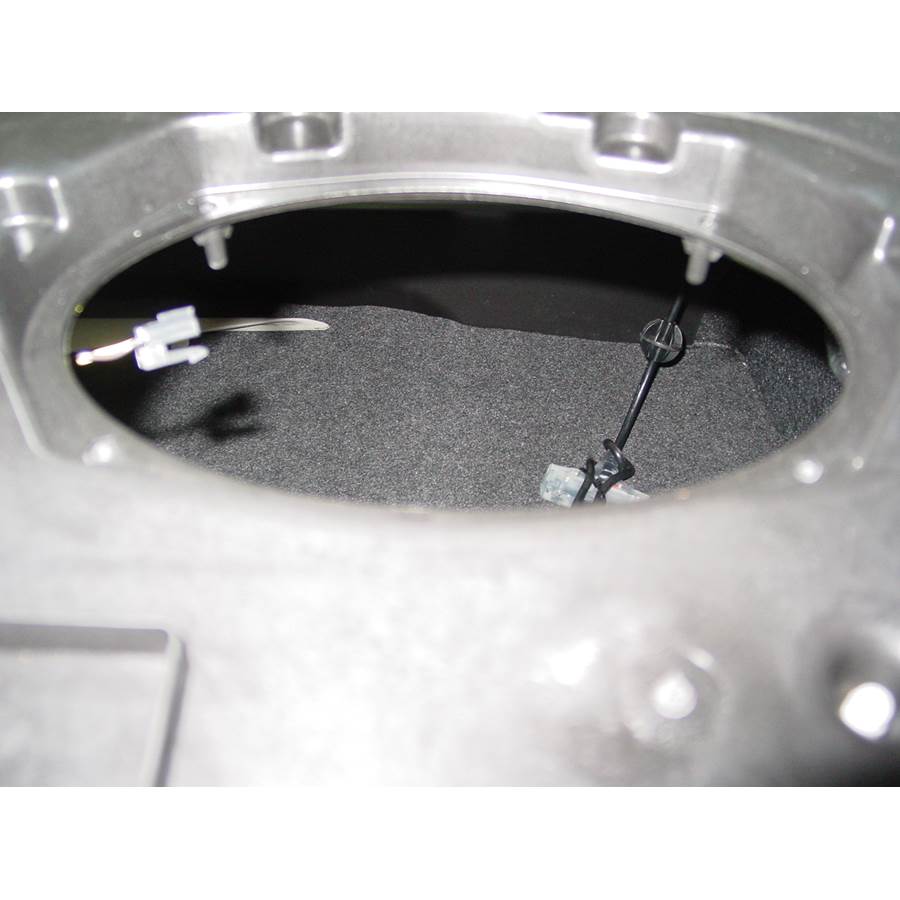 2006 Buick Lucerne Rear deck speaker removed