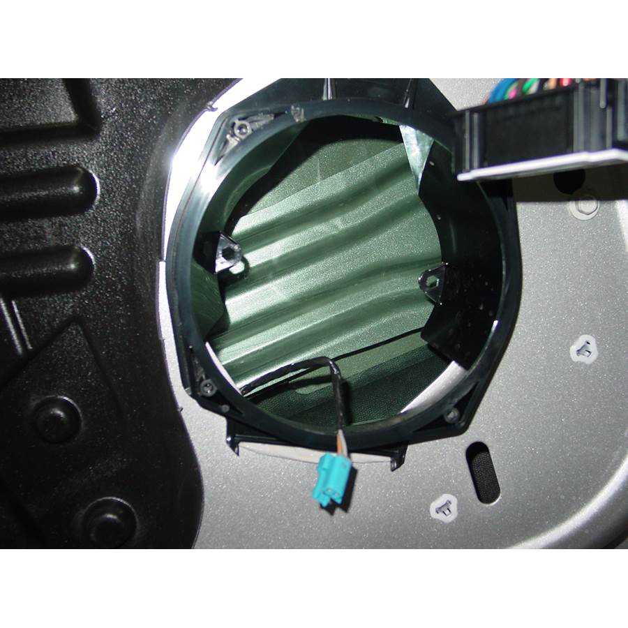 2006 Buick Lucerne Front speaker removed