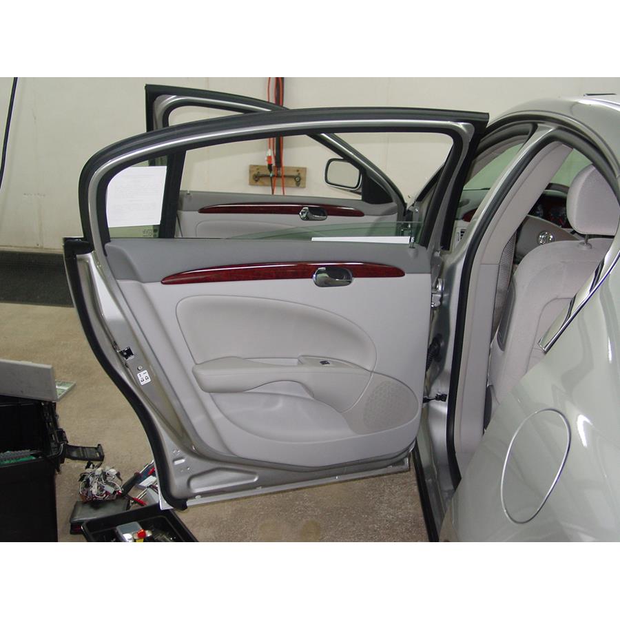 2007 Buick Lucerne Rear door speaker location
