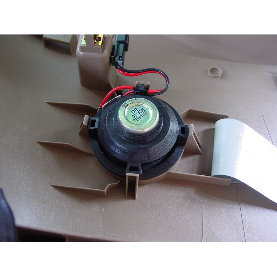2006 Buick Terraza Mid-rear speaker
