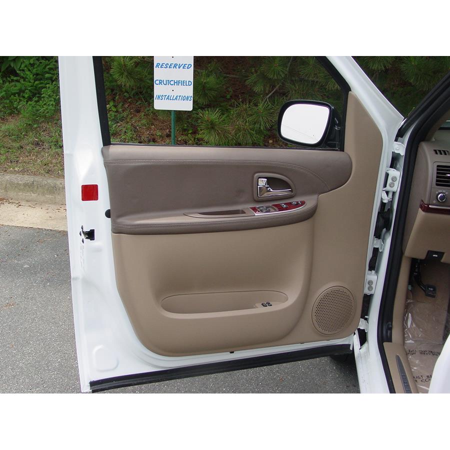 2007 Buick Terraza Front door speaker location